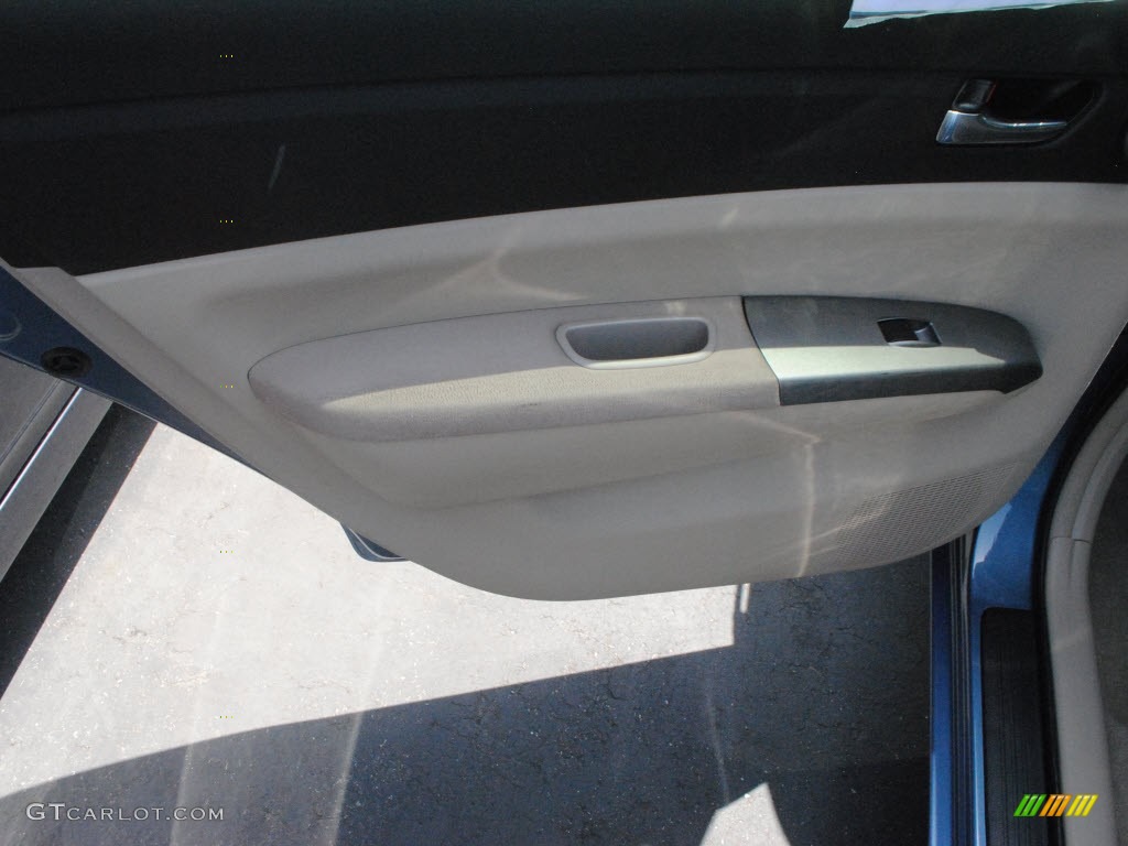 2004 Prius Hybrid - Seaside Pearl / Brown/Ivory photo #14