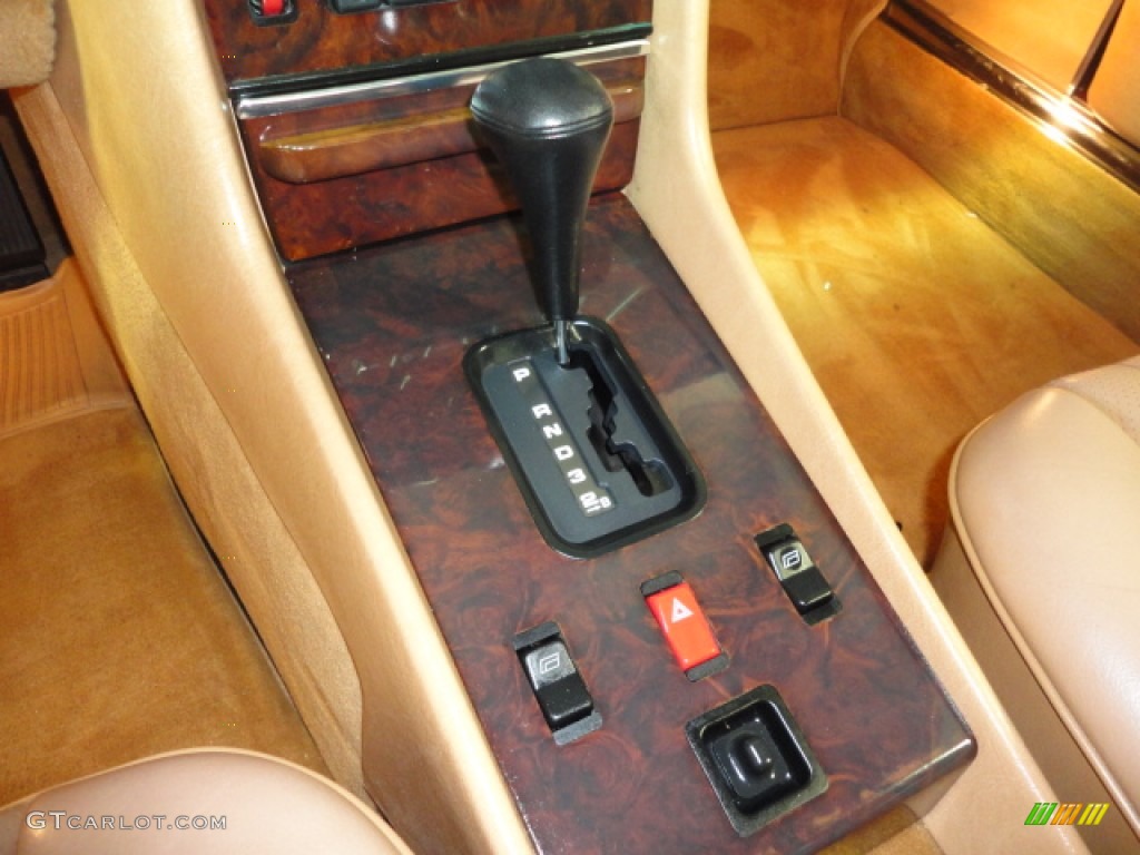 1986 Mercedes-Benz SL Class 560 SL Roadster 4 Speed Automatic Transmission Photo #65128225