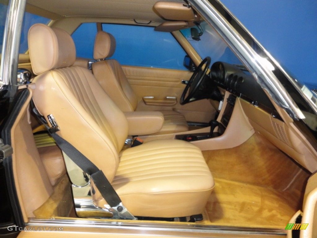 Palomino Interior 1986 Mercedes-Benz SL Class 560 SL Roadster Photo #65128282