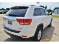 Stone White - Grand Cherokee Laredo Photo No. 6