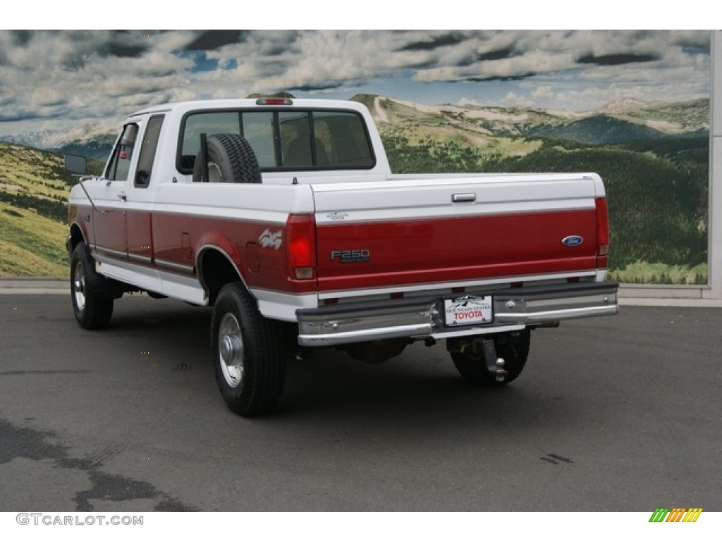 1997 F250 XLT Extended Cab 4x4 - Oxford White / Medium Graphite photo #6