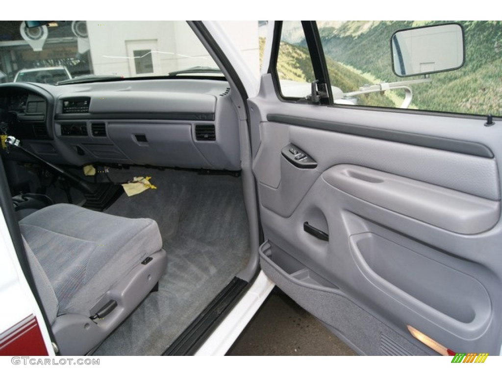 1997 F250 XLT Extended Cab 4x4 - Oxford White / Medium Graphite photo #11