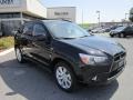 Labrador Black - Outlander Sport SE Photo No. 8