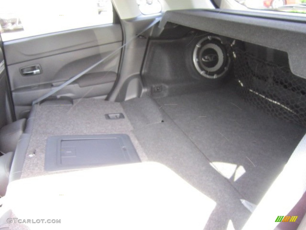 2012 Mitsubishi Outlander Sport SE Trunk Photo #65131675