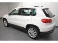 Candy White - Tiguan SE Photo No. 5