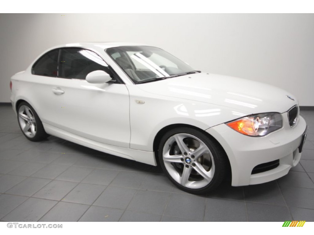 2008 1 Series 135i Coupe - Alpine White / Taupe photo #1