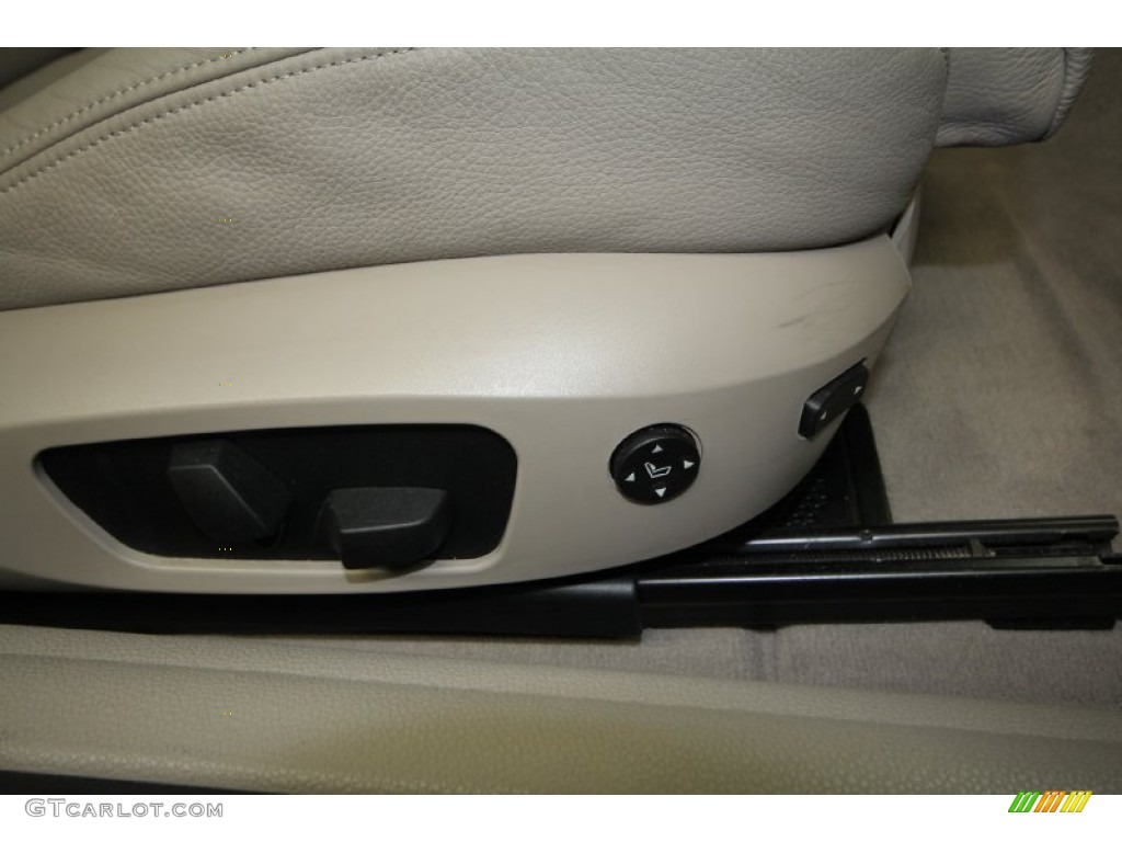 2008 1 Series 135i Coupe - Alpine White / Taupe photo #31