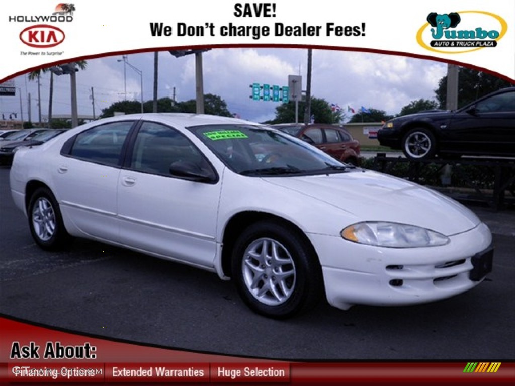 2003 Intrepid SE - Stone White / Dark Slate Gray photo #1
