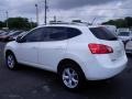 2009 Phantom White Nissan Rogue SL  photo #7