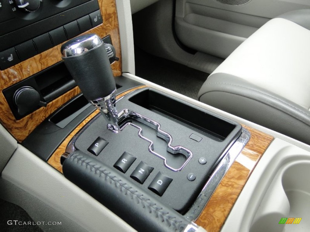 2008 Jeep Grand Cherokee Limited Multi Speed Automatic Transmission Photo #65137417