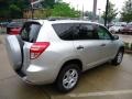 Classic Silver Metallic - RAV4 4WD Photo No. 4