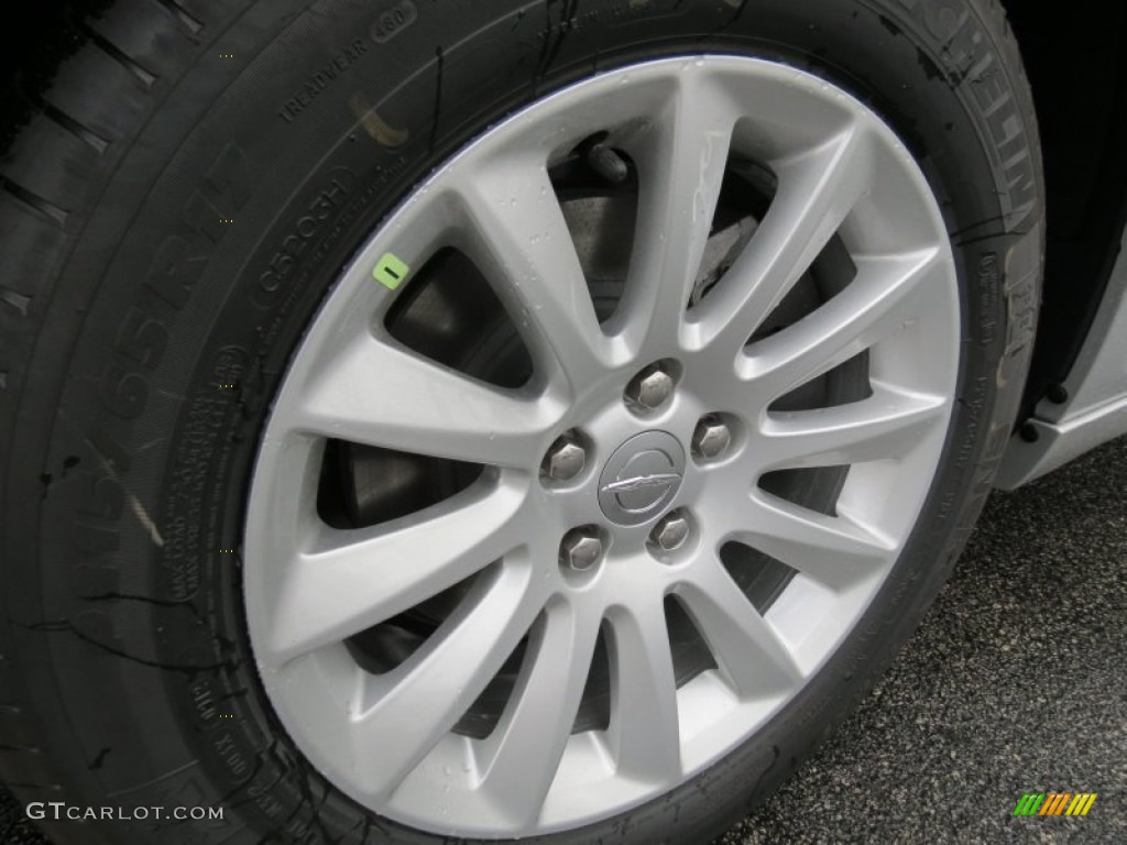 2012 300  - Bright Silver Metallic / Black photo #5