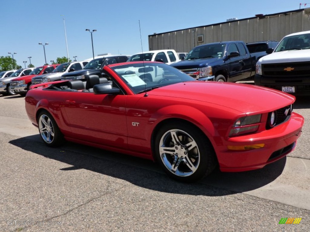 2007 Mustang GT Premium Convertible - Torch Red / Black/Red photo #2