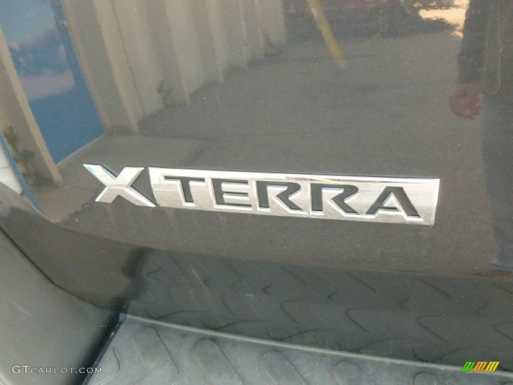2010 Xterra Off Road 4x4 - Night Armor Metallic / Gray/Red photo #12