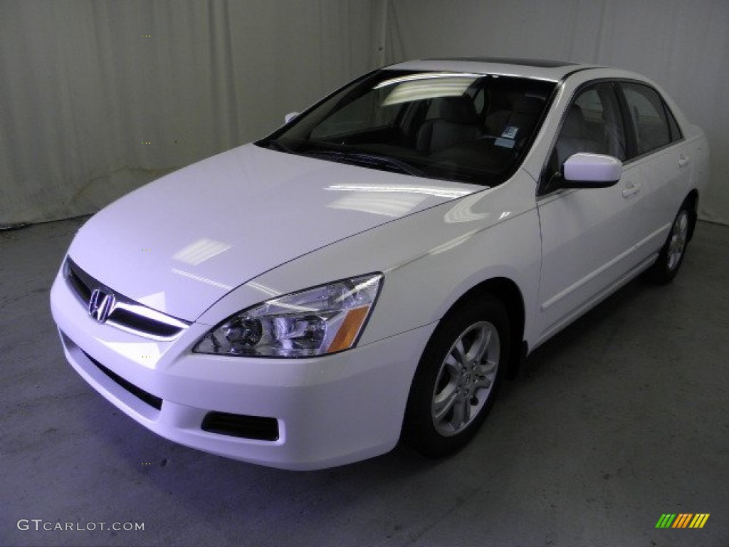 2007 Accord EX Sedan - Taffeta White / Ivory photo #3