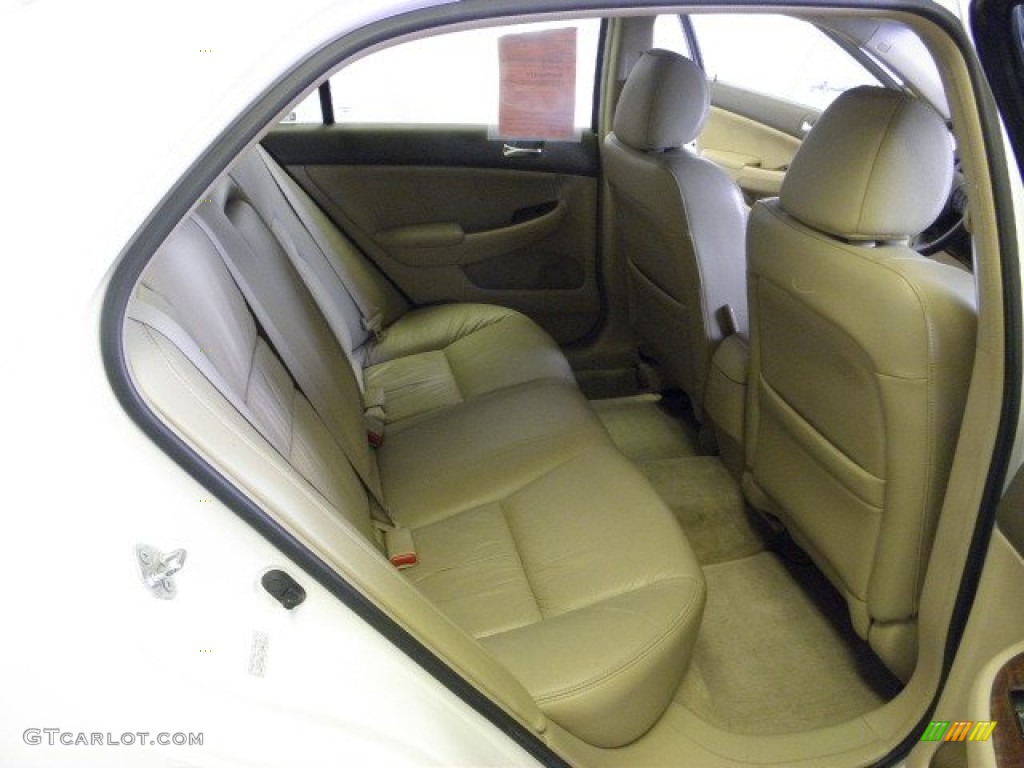 2007 Accord EX Sedan - Taffeta White / Ivory photo #20