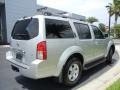 Silver Lightning Metallic - Pathfinder SE Photo No. 6