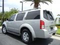 Silver Lightning Metallic - Pathfinder SE Photo No. 8