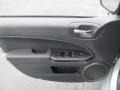 Bright Silver Metallic - Caliber SXT Photo No. 9