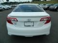 Super White - Camry SE Photo No. 4