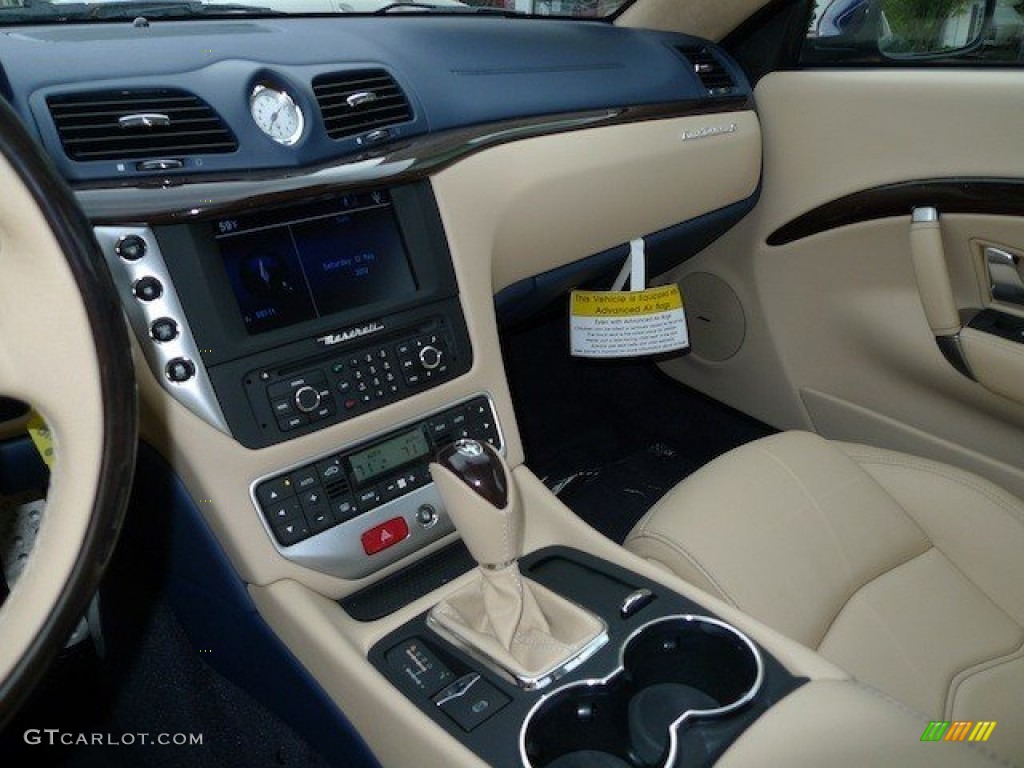 2012 Maserati GranTurismo S Automatic Controls Photo #65168082