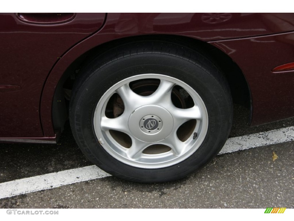 2003 Oldsmobile Aurora 4.0 Wheel Photo #65168184