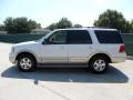 Oxford White - Expedition XLT 4x4 Photo No. 42