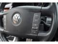 2005 Volkswagen Phaeton V8 4Motion Sedan Controls