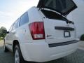 2009 Stone White Jeep Grand Cherokee Laredo  photo #17