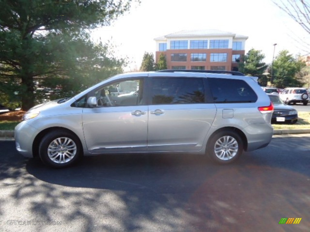 2012 Sienna XLE - Silver Sky Metallic / Light Gray photo #4