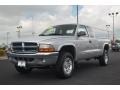 Bright Silver Metallic 2004 Dodge Dakota SLT Club Cab 4x4