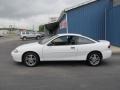 2004 Summit White Chevrolet Cavalier Coupe  photo #2