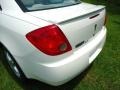 Ivory White - G6 V6 Sedan Photo No. 11