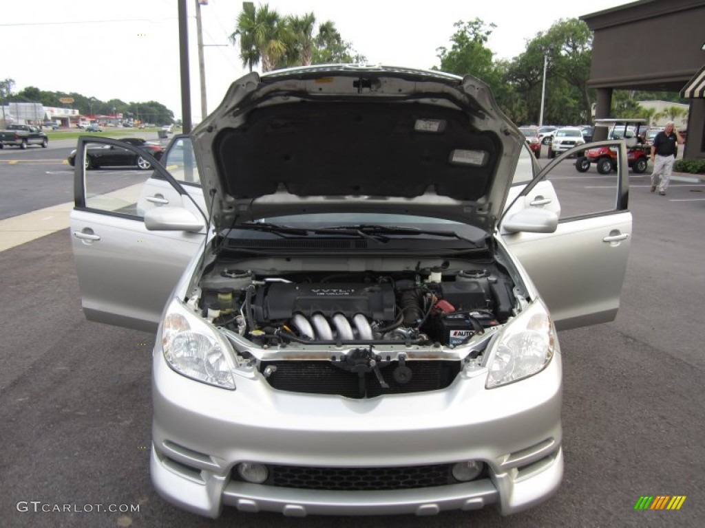 2004 Toyota Matrix XRS Engine Photos