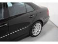 Black - E 350 4Matic Sedan Photo No. 9