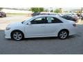 Super White - Camry SE Photo No. 4