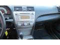 Super White - Camry SE Photo No. 17
