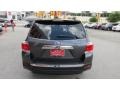 Magnetic Gray Metallic - Highlander V6 Photo No. 6