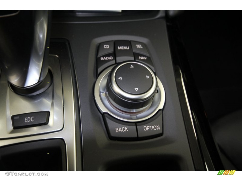2013 BMW X5 M M xDrive Controls Photo #65195136