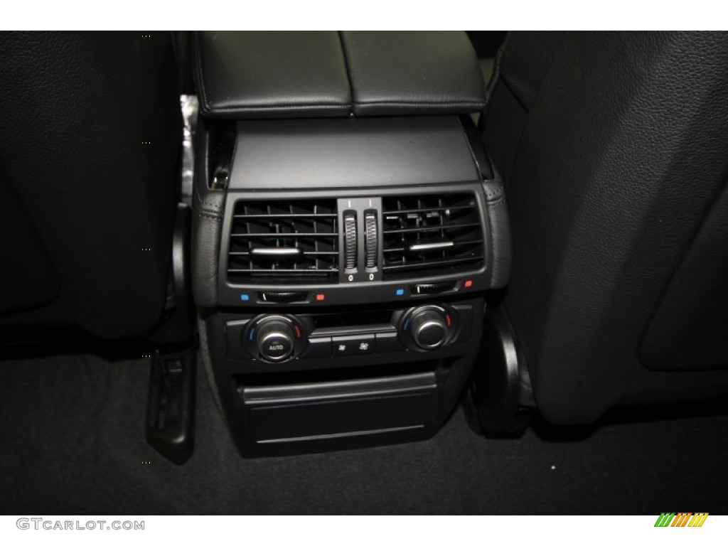 2013 X5 M M xDrive - Silverstone Metallic / Black photo #28