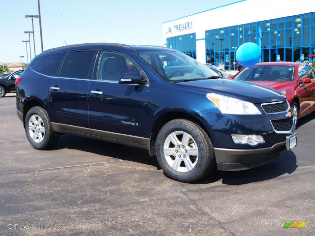 2009 Traverse LT - Dark Blue Metallic / Dark Gray/Light Gray photo #2