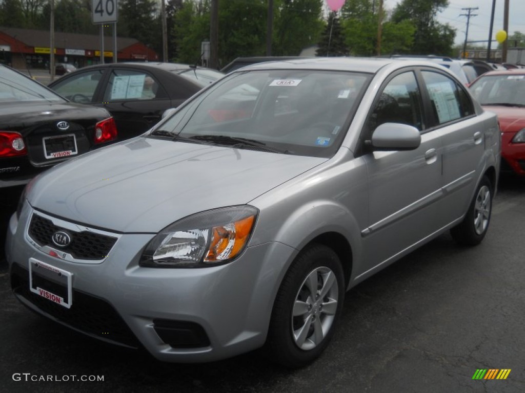 2011 Rio LX - Clear Silver / Gray photo #1