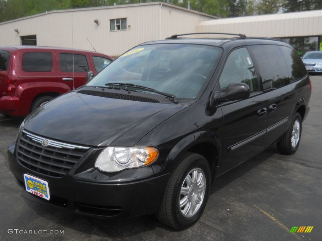 Brilliant Black Chrysler Town & Country