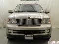 2005 Silver Birch Metallic Lincoln Navigator Luxury  photo #18