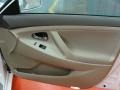 Super White - Camry LE Photo No. 25