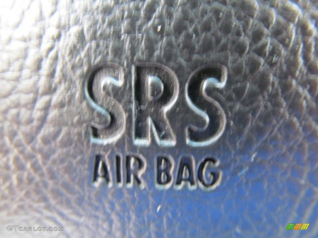 2001 Rio Sedan - Emerald Green / Gray photo #16