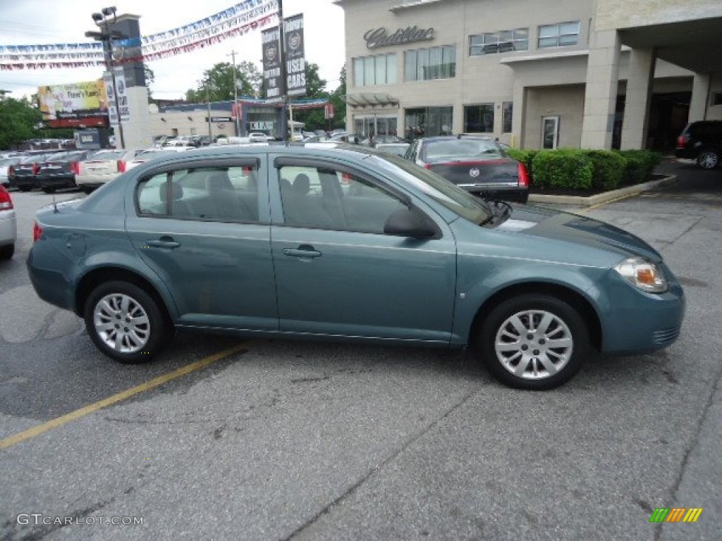 2009 Cobalt LS Sedan - Silver Moss Metallic / Gray photo #5