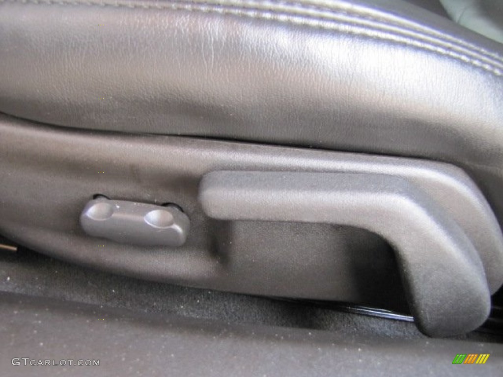 2007 Corvette Coupe - Machine Silver Metallic / Ebony photo #29