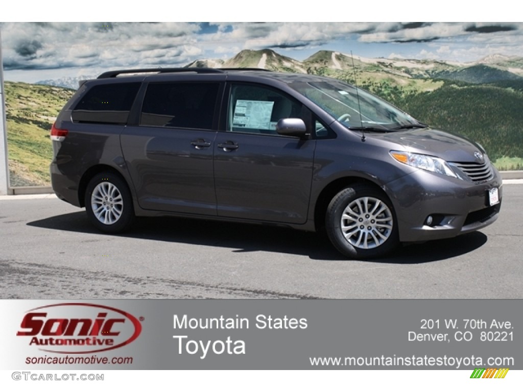 2012 Sienna XLE - Predawn Gray Mica / Light Gray photo #1