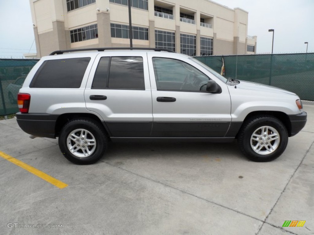 Bright Silver Metallic 2003 Jeep Grand Cherokee Laredo Exterior Photo #65217529